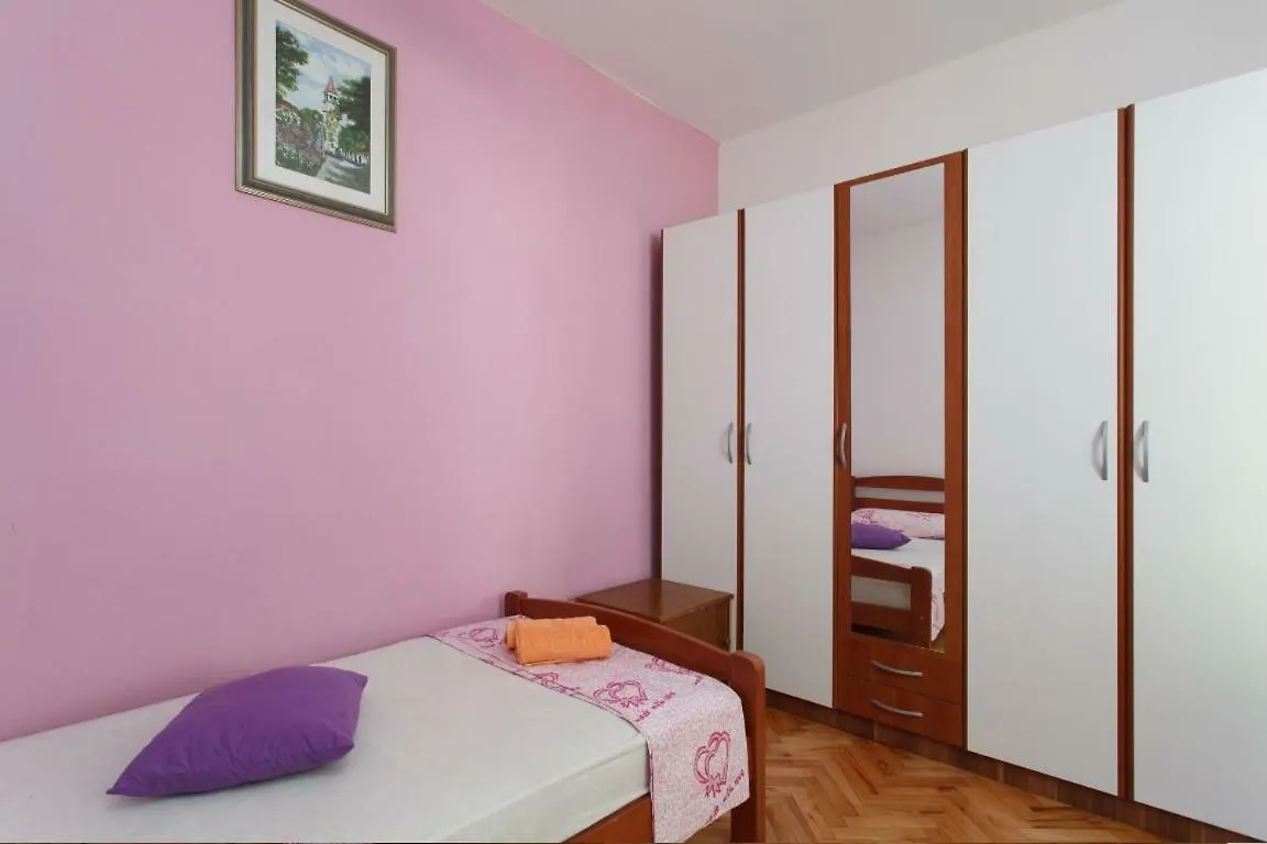 Little Heaven On Earth Apartment Split