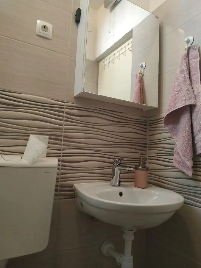 Little Heaven On Earth Apartment Split